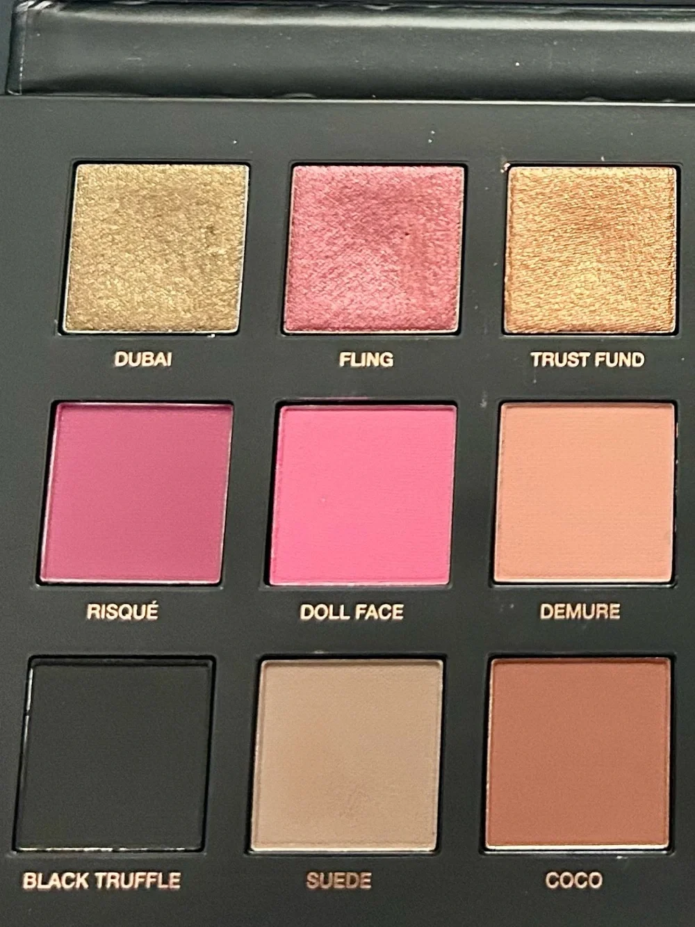 HUDA BEAUTY remastered rich